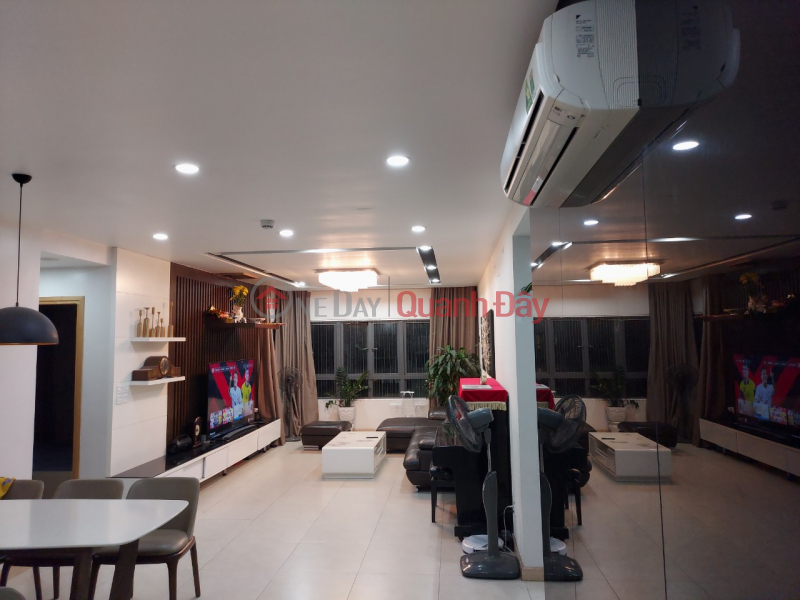 RARE FIND! Mulberry Lane, Tower C - 3 bedrooms, 124m², southeast-facing balcony, very cool, only 7.8 billion VND. Sales Listings
