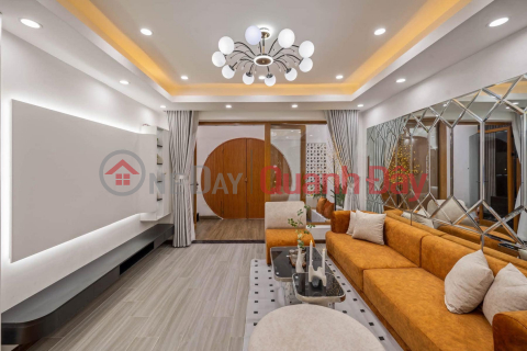 3-storey house for rent in Trung Nu Vuong alley, near Dragon bridge, newly completed, fully furnished with luxury furniture _0