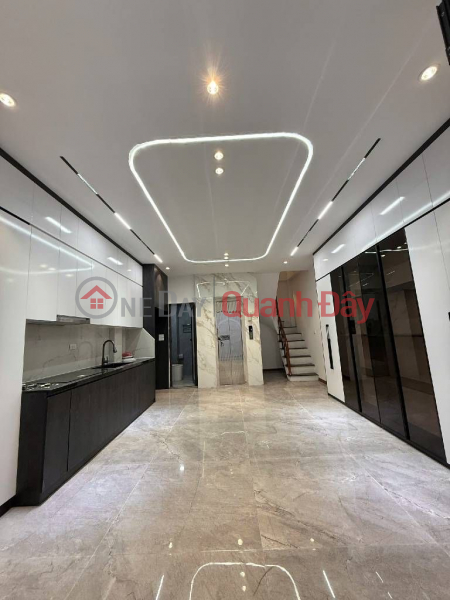 KHÚC THỪA DỤ DT 40M x7 TẦNG THANG MÁY 13,5 TỶ NGÕ BA GÁC,GẦN PHỐ,MẶT TIỀN 4,6M Niêm yết bán