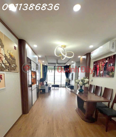 Super beautiful corner apartment at The Park Home Thanh Thai, 81m2, stunning interior, VIP amenities, over 9 billion VND _0