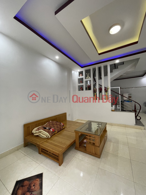 3-storey house for rent near Lung Hoa market for 5 million months _0