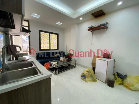 CHCC for rent on Hao Nam street, 2N1VS, price 8 million VND _0