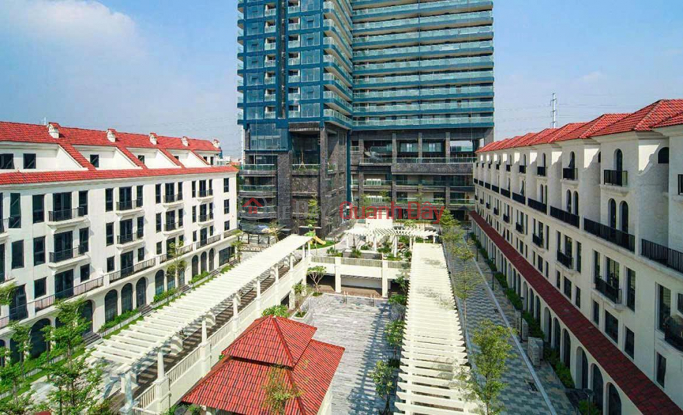 Adjacent to both residential and business at Sunshine Golden River Ciputra. Area 98m2, 5 floors, 1 basement. Price 30.5 billion, Vietnam | Sales | đ 30.5 Billion