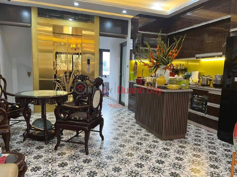 Property Search Vietnam | OneDay | Nhà ở Niêm yết bán | Mặt phố Nguyễn Đình Hoàn Cầu Giấy, lô góc, kinh doanh, vỉa hè, mặt tiền lớn, 100 m² giá 27.5 tỷ mặt tiền 7.3