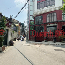 House for sale in Phuong Mai - HUGE area 123m2 Dong Da Center - Car garage through the house. Only 27 billion 500 _0
