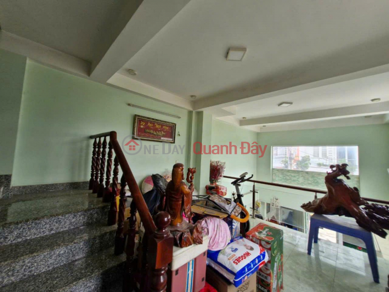 Bán gấp nhà ở ngay trung tâm , giá mềm, vị trí không có căn thứ 2 tại Thủ Đức. | Việt Nam, Bán đ 4,5 tỷ