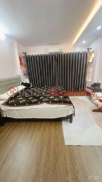 DƯƠNG QUẢNG HÀM 40M x5 TẦNG GIÁ 11,3 TỶ,NGÕ THÔNG,NHÀ ĐẸP Ở NGAY, Việt Nam | Bán đ 11,3 tỷ