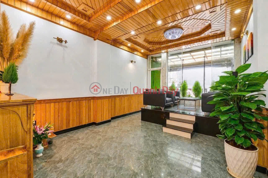 đ 35 Million/ month, Hotel for rent: 17 rooms, elevator, basement parking, price 35 million VND, located on Xô Viết Nghệ Tĩnh Street, Da Lat, Lam Dong.