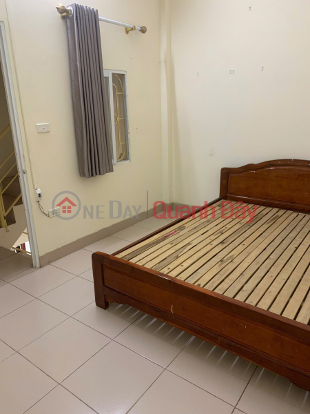 House for rent in lane 250 Tan Mai, 3 floors x 30m2, 3 bedrooms, 2 bathrooms, for family, group, online business, 8.5 million, Vietnam Rental, đ 8.5 Million/ month