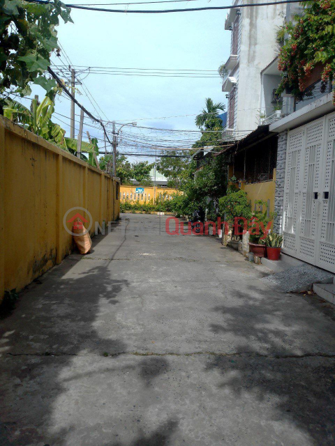 FOR SALE 3 storey house near the airport Right in the center of Hai Chau District - Da Nang _0