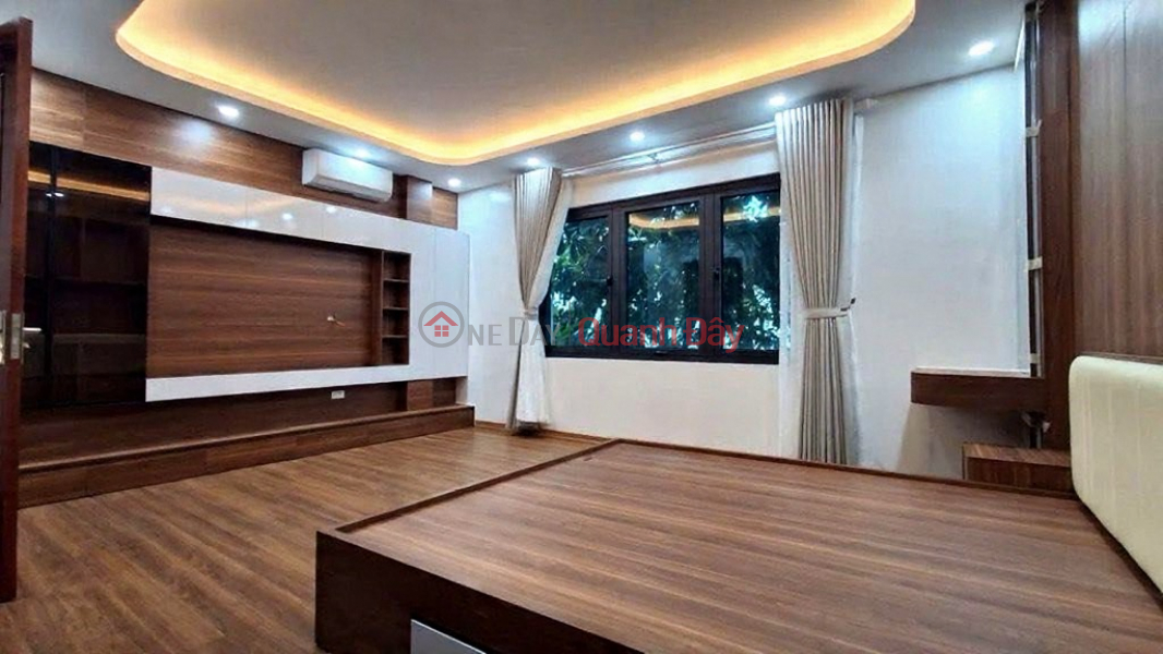 phan kê bính 40m x5 tầng 17,8 tỷ nhà mới,cách phố chỉ 15m,ô tô đỗ cổng Niêm yết bán