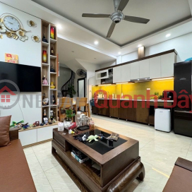 Hơn 7 tỷ nhà 35m x 5T ngõ 193 Bồ Đề, oto đỗ cửa, nhà mới ở luôn. _0