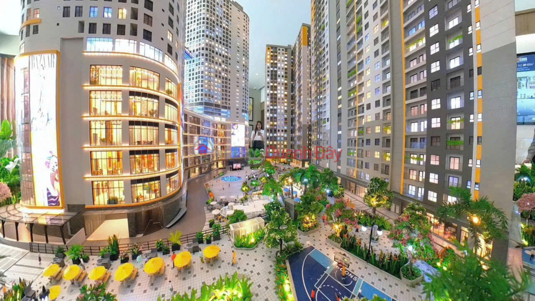 HOT APARTMENT WITH BEAUTIFUL VIEW - GREAT PRICE - OWNER NEEDS TO SELL QUICKLY in Di An City, Ho Chi Minh City | Vietnam, Sales | đ 2.8 Billion