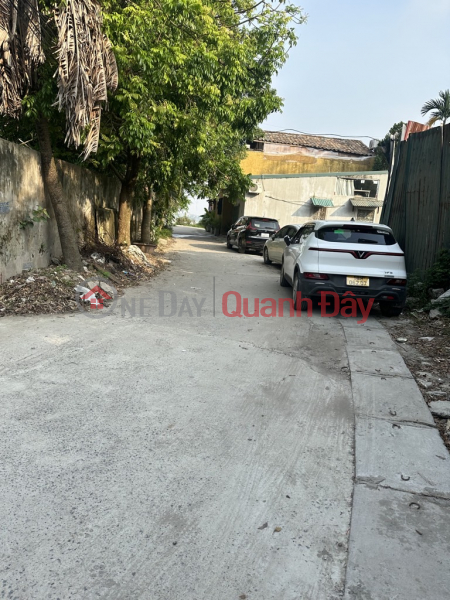 Rare! House for sale in lane 465 Ngoc Thuy, 40m x 3 floors, frontage 4m3, car can avoid, only slightly over 6m, negotiable. Contact 0936123469 Sales Listings