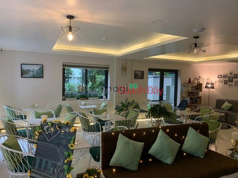 Space for rent at the corner of Phu My Hung business townhouse park, District 7. Le Van Thiem, Tan Phong Ward, District 7, HCMC Vietnam | Rental đ 27 Million/ month