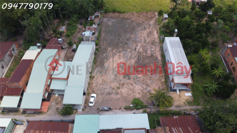 Cheap land next to the IP, good investment opportunity! _0