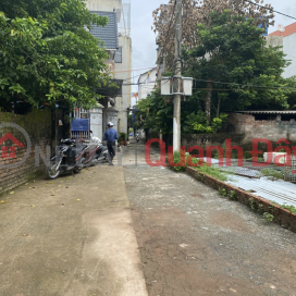 650 Tr - owner sells land at Truong Yen market - near Chuc Son town _0