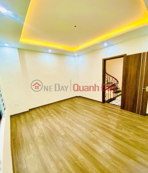 Property Search Vietnam | OneDay | Residential Rental Listings | The owner rents a new house of 80m2, 4T, Office, Sales, Restaurant, Trung Hoa-20M