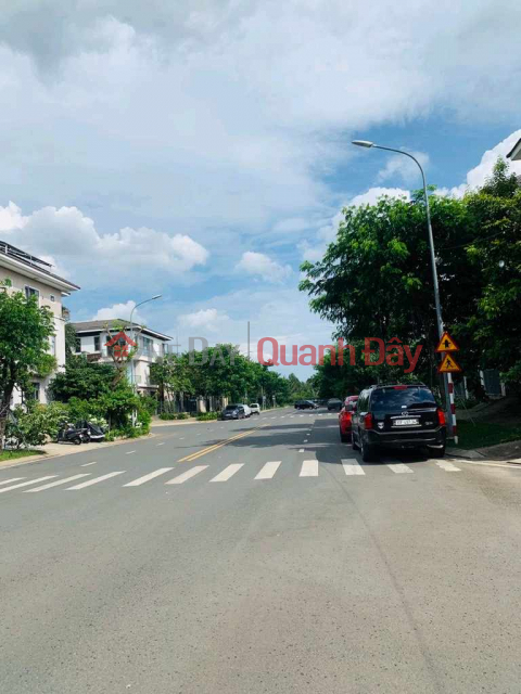 Sống trong sự xa hoa (DOTRUONGHAN-837719654)_0