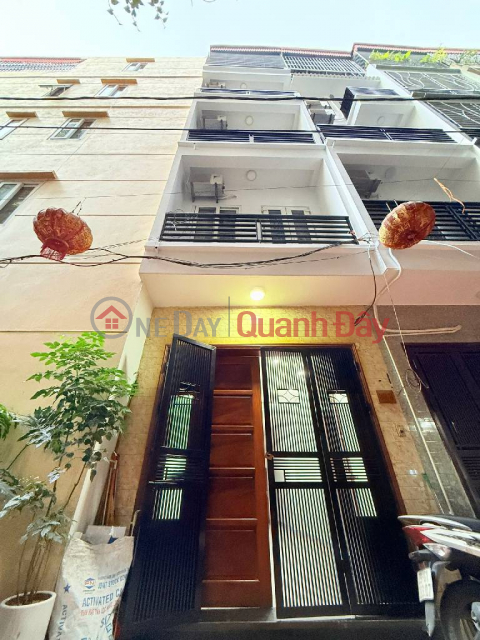 House for sale in lane 344 Ngoc Thuy, behind French school, 34m x 5 floors, car, 7 floors plus, negotiable. Contact 0936123469 _0