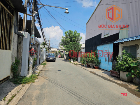 Bán lô đất đẹp, mặt tiền Nguyễn Bảo Đức, P. Tân Mai , 360m2 chỉ 15tỷ _0