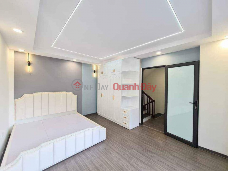 NGUYEN KHAI - NEW HOUSE FOR IMMEDIATELY - 30M x 5 storeys - Near the street - Cars close to the house - SUPPLY Utilities Sales Listings