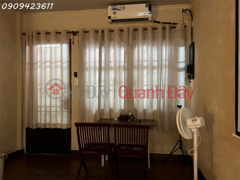 APARTMENT FOR RENT – 269F NGUYEN TRAI STREET, DISTRICT 1 _0