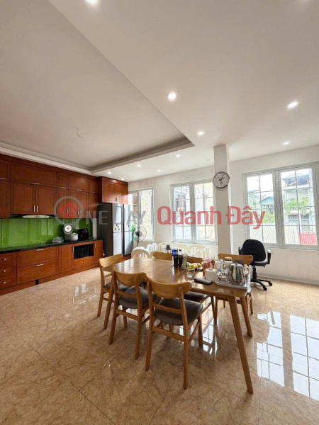 Extremely rare house for sale in Thuy Khue, 70m2, corner lot near business street, over 13 billion Sales Listings