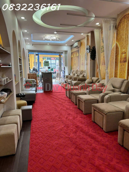 EXTREMELY RARE COMMERCIAL SPACE FOR RENT ON TRAN HUNG DAO STREET, DISTRICT 1 | Vietnam Rental | đ 140 Million/ month