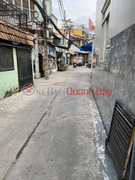 Property Search Vietnam | OneDay | Residential Sales Listings HOUSE AREA 80m2, VIP AREA - 4 FLOORS - FULLY COMPLETED - JUST OVER 8 BILLION. CARS ARE PARKED