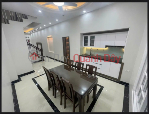 House for sale in Ngoc Hoi, sidewalk, 10m wide, business area 64.5m, 5 floors, frontage 4.7m, price 11.5 billion negotiable. _0