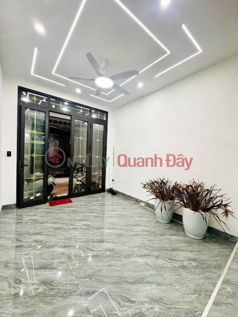 Siêu phẩm phân lô đường Láng - 2 mặt thoáng vĩnh viễn - Thang máy êm ru - Thiết kế hiện đại _0