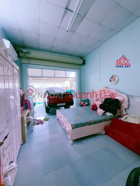 Suffocating! Urgent sale of 2-frontage house for business in Tan Phong Ward for only 4.2 billion Vietnam, Sales | đ 4.2 Billion