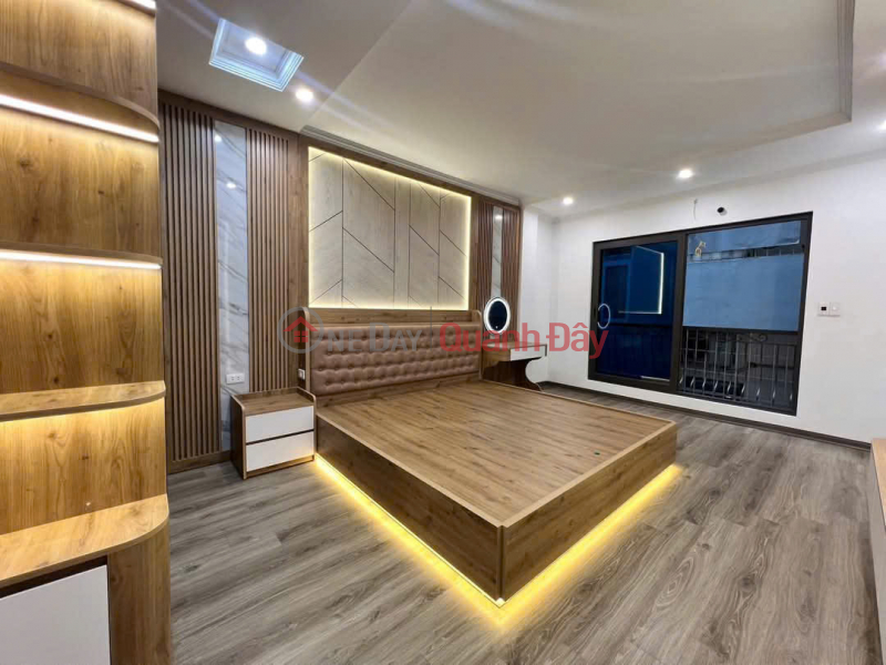Beautiful house on Vu Trong Phung, 2 open sides, 4 floors, wide alley, near main street, 7.2 billion 0817606560 Sales Listings