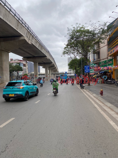 MẢNH ĐẤT VÀNG CẦU GIẤY - SIÊU TIỆN ÍCH - OTO ĐỖ CỬA - DÂN TRÍ CAO – KINH DOANH ĐỈNH – GIÁ 15.5 TỶ Niêm yết bán