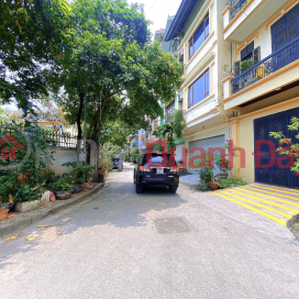 Townhouse for sale on Nguyen Van Huyen, Cau Giay District. 81m Frontage 5.6m Approximately 20 Billion. Commitment to Real Photos Accurate Description. _0