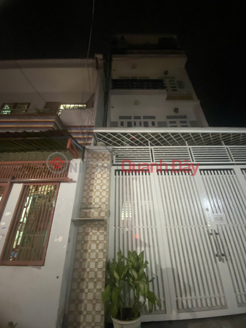 HOUSE FOR SALE IN DISTRICT 11, HOA BINH, NEAR DAM SEN, 52M2, CAR ALLEY, OVER 5 BILLION _0