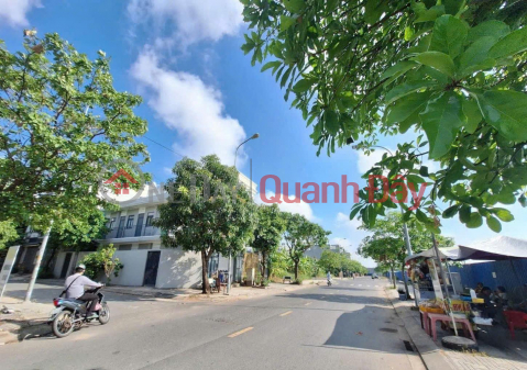 Đất nền Đào Sư Tích, 108m2, giá 6.85 tỷ, sổ riêng, xây dựng tự do _0