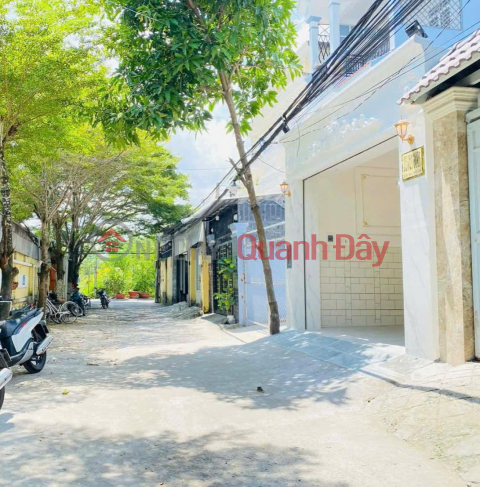 NHÀ HẺM XE HƠI HUỲNH TẤN PHÁT, 4X19M, 3 TẦNG, 7.2 TỶ, CẠNH PHÚ MỸ HƯNG _0