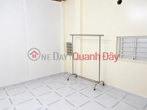 Reduced to 4.2 billion VND (negotiable),house 58m2, XVNT Binh Thanh, alley connecting to D2. _0