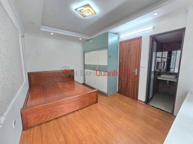 NHÀ ĐẸP 5 TẦNG - 33M² TẠI PHÚC LỢI, CHỈ 6,2 TỶ Niêm yết bán