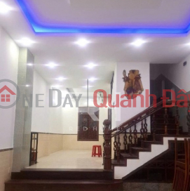 Whole house with 6 bedrooms for rent, price 22 million, Le Quang Dinh street _0