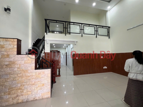 Nhà 2 tầng mới đẹp - Ngang 6,6m hiếm, tiện ích đủ đầy - Nhà mới ở ngay - Giá chỉ 5,1 tỷ _0