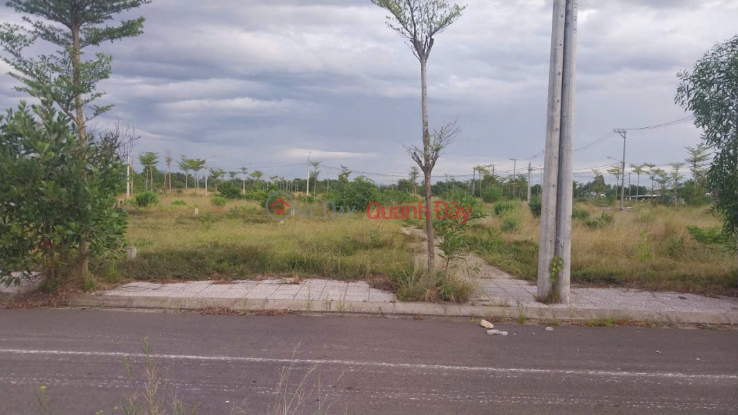 Property Search Vietnam | OneDay | Residential Sales Listings, PRIME LAND - GREAT PRICE, QUICK SALE! Project land plots for only 5.5 million VND\\/m2 in Da Nang City, 150m2.