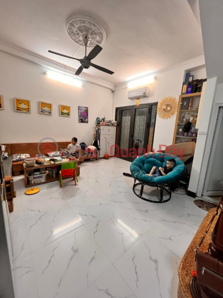Property Search Vietnam | OneDay | Residential | Sales Listings, Fold Dang Tien Dong's house with 5 floors, 2 open sides, car park 15m away from the house, go 30m more to Thai Ha street.