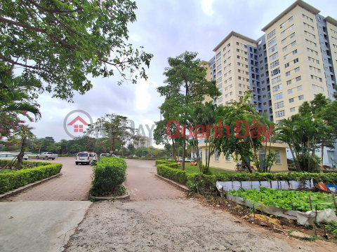 RARE INVESTMENT PLOT OF LAND on Ngo Gia Tu Street, Long Bien District. 60m2, 6m frontage, X15 billion VND. PRIME LOCATION - SUITABLE FOR BUSINESS. _0