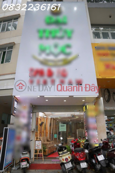 EXTREMELY RARE COMMERCIAL SPACE FOR RENT ON TRAN HUNG DAO STREET, DISTRICT 1 Rental Listings