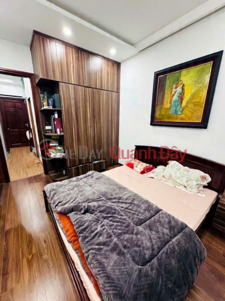 bán nhà cấu giấy 40m giá 10,5 tỷ gần ô tô tránh,ngõ thông Niêm yết bán