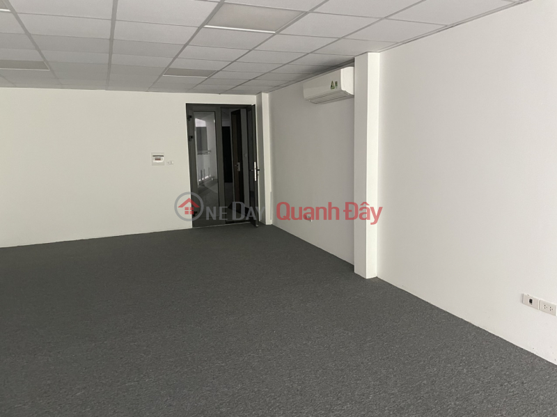 Property Search Vietnam | OneDay | Residential Rental Listings, Office building for rent in Hai Ba Trung area (Prime Minister) Kim Nguu street front (near the street)