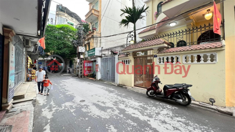 House for sale on Vong Thi Street, Tay Ho District. 104m Frontage 9m Approximately 35 Billion. Commitment to Real Photos Accurate Description. Owner _0